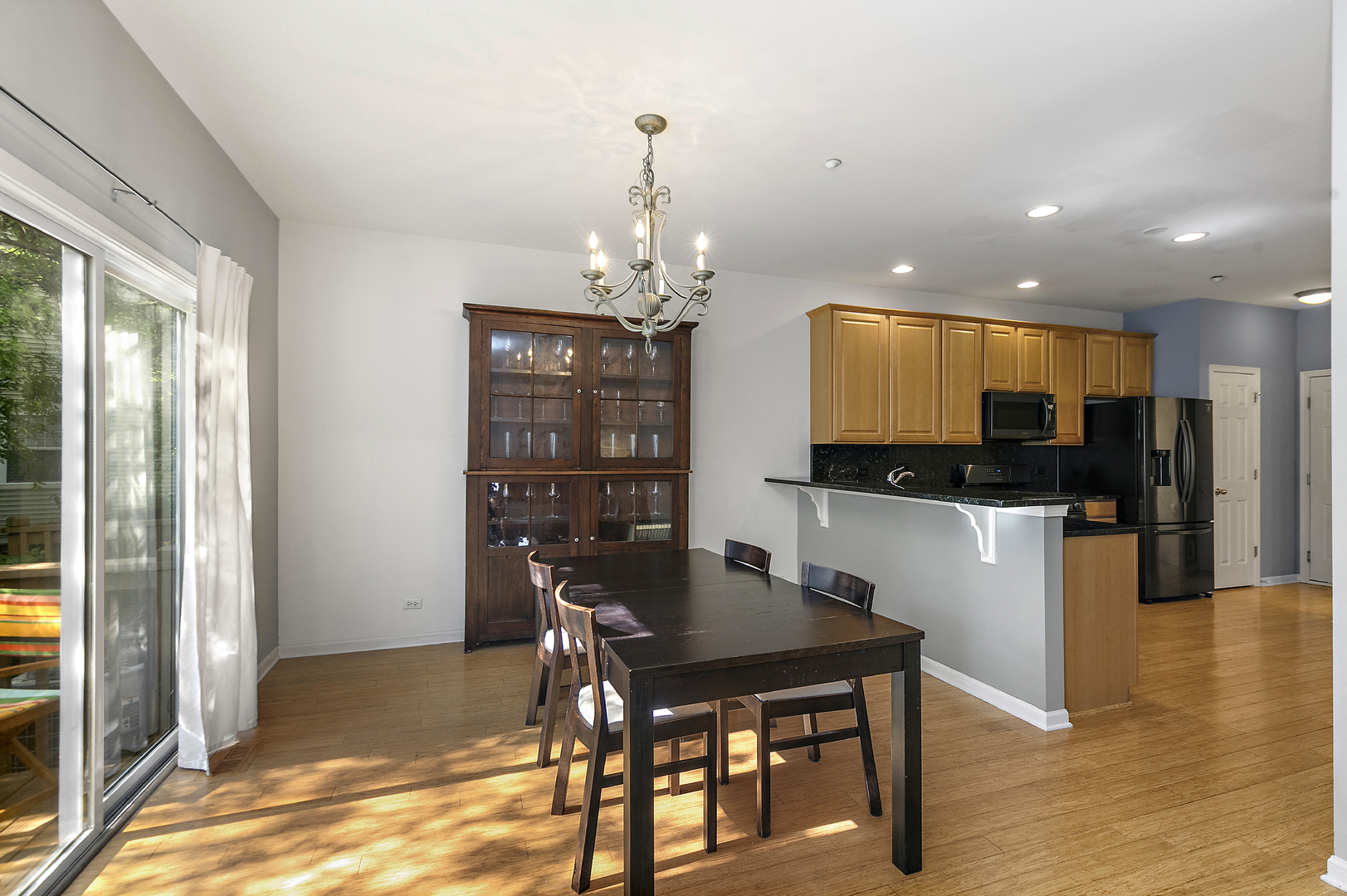 1823 Kelberg Avenue, Hoffman Estates, IL 60192