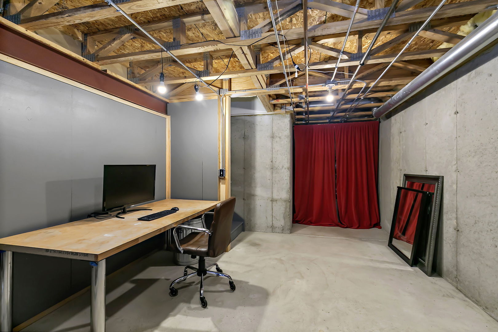 1823 Kelberg Avenue, Hoffman Estates, IL 60192