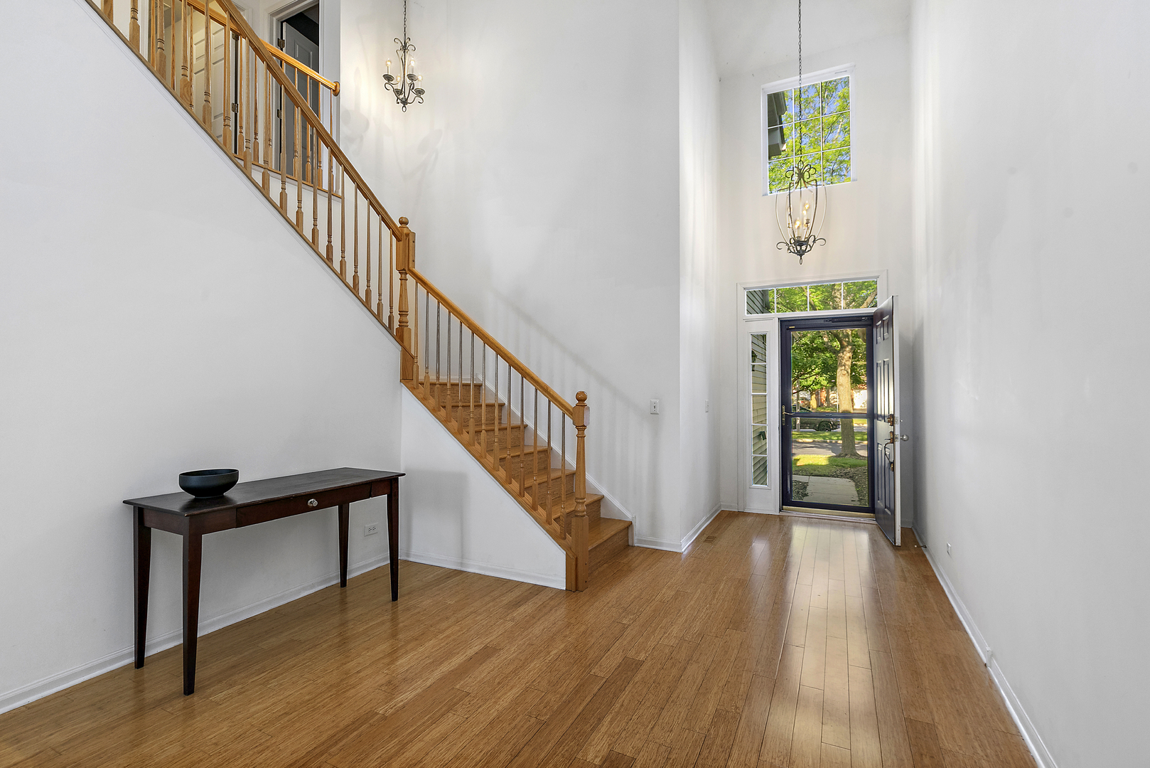 1823 Kelberg Avenue, Hoffman Estates, IL 60192