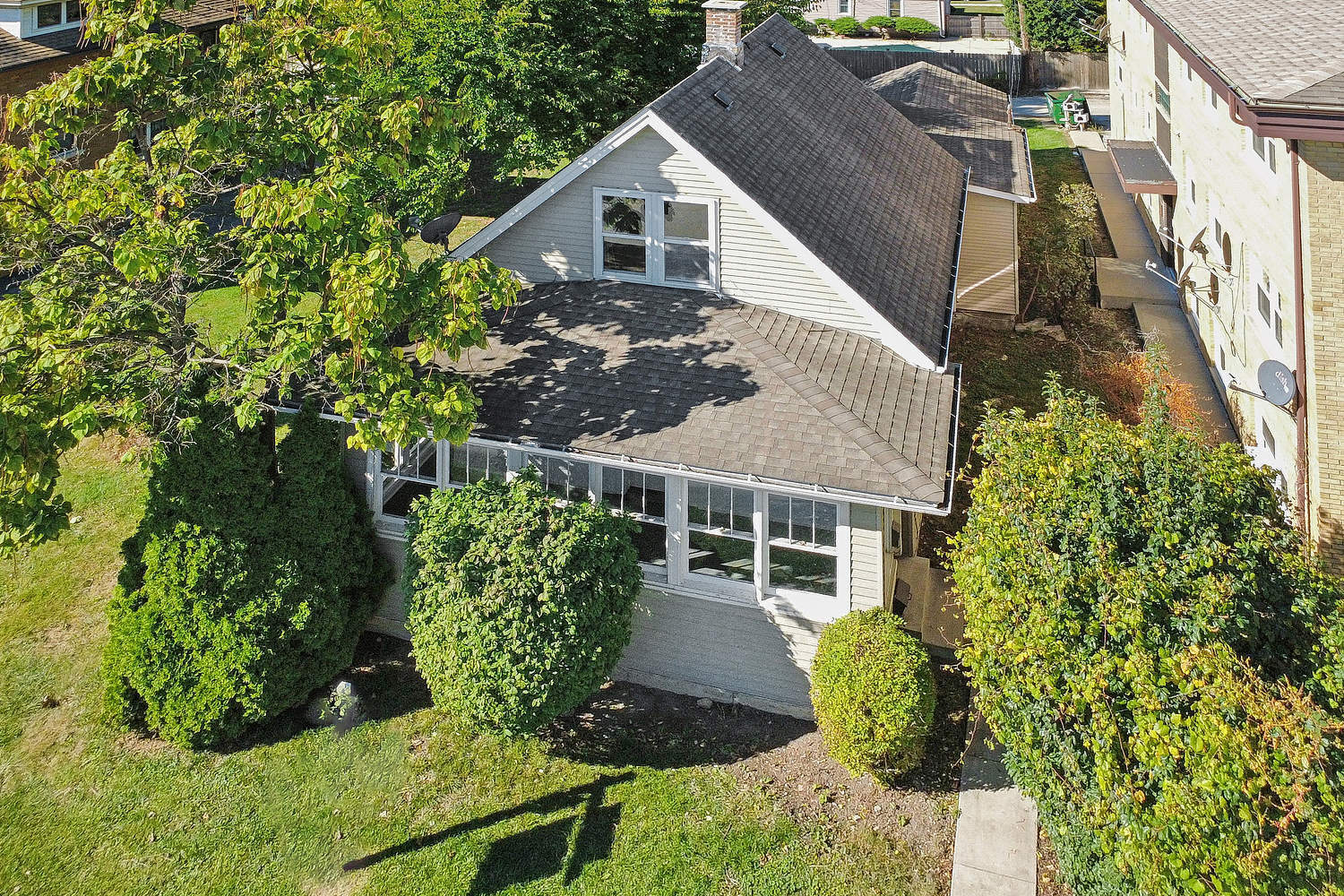 906 State Street, Lemont, IL 60439