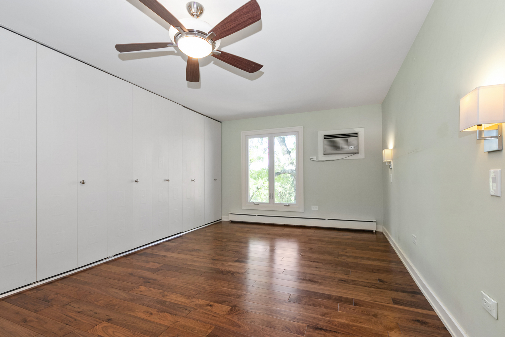 3939 Saratoga Avenue #E-214, Downers Grove, IL 60515