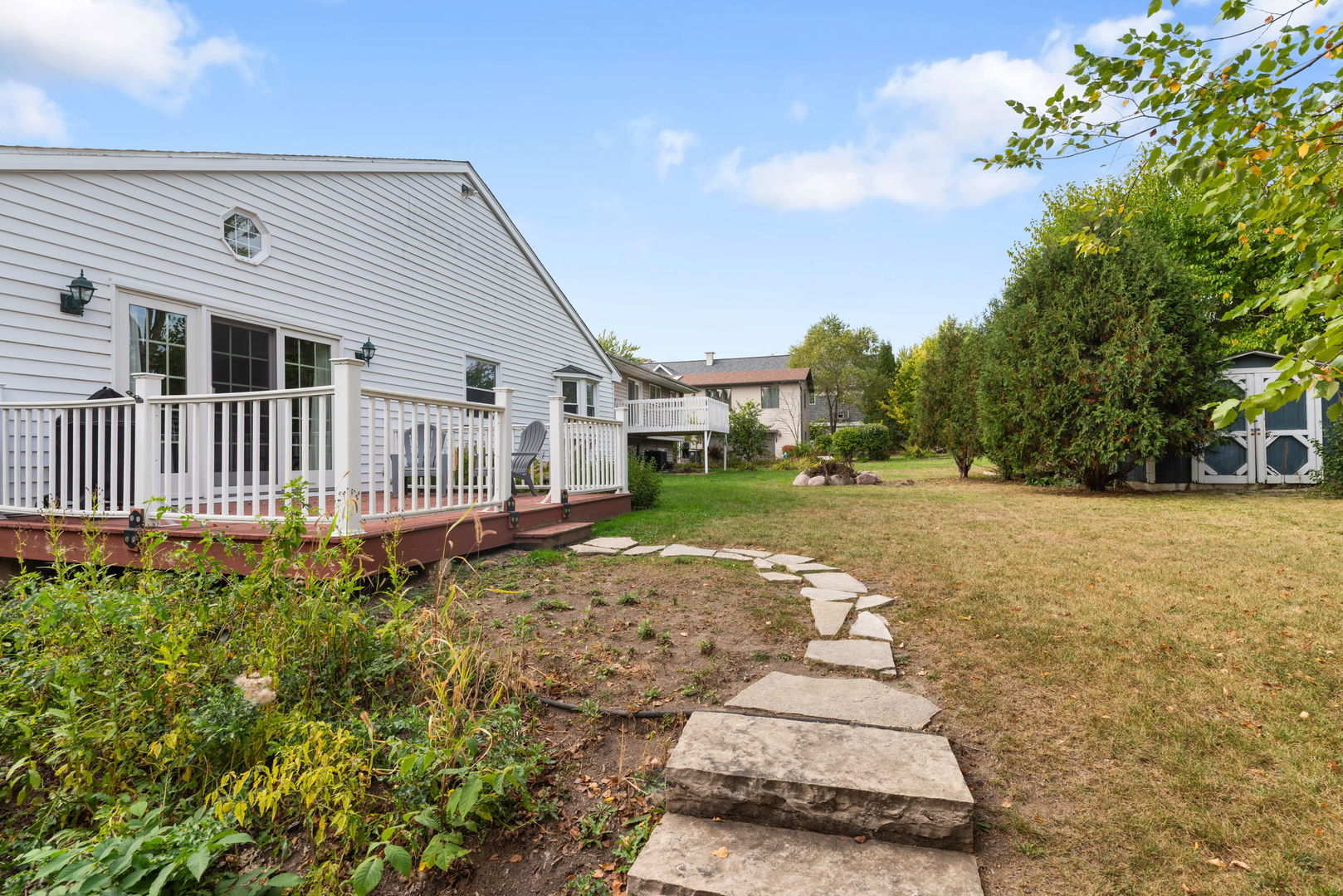 21056 W Sylvan Drive, Mundelein, IL 60060