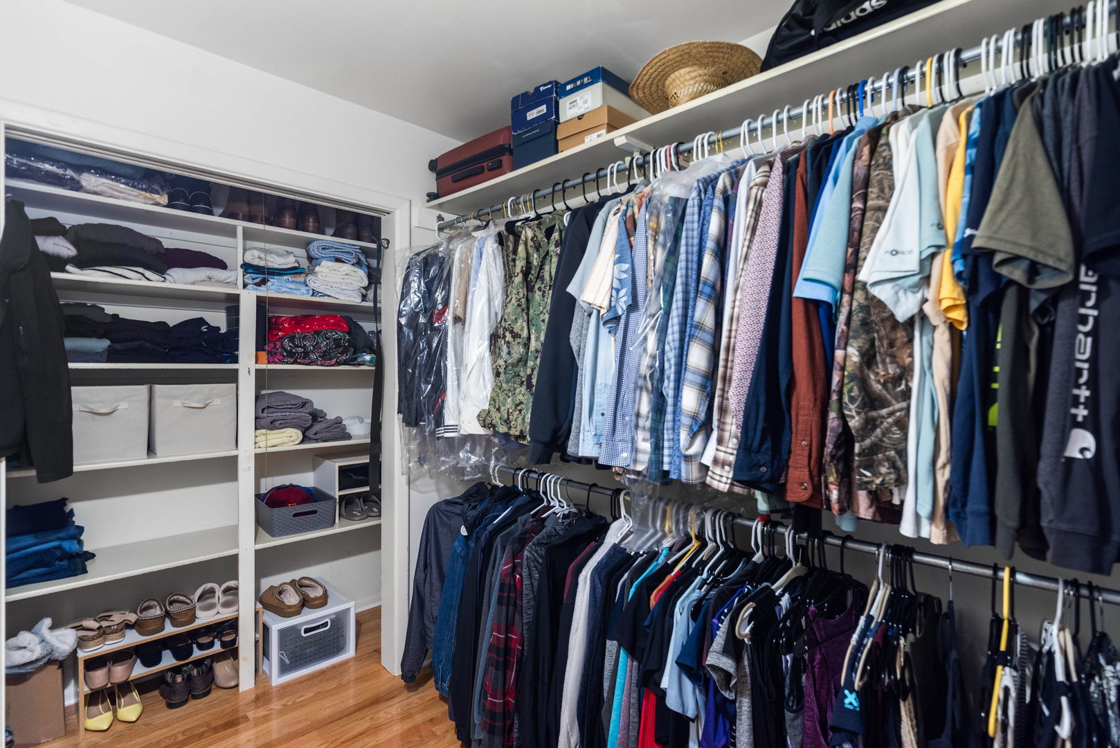 21056 W Sylvan Drive, Mundelein, IL 60060