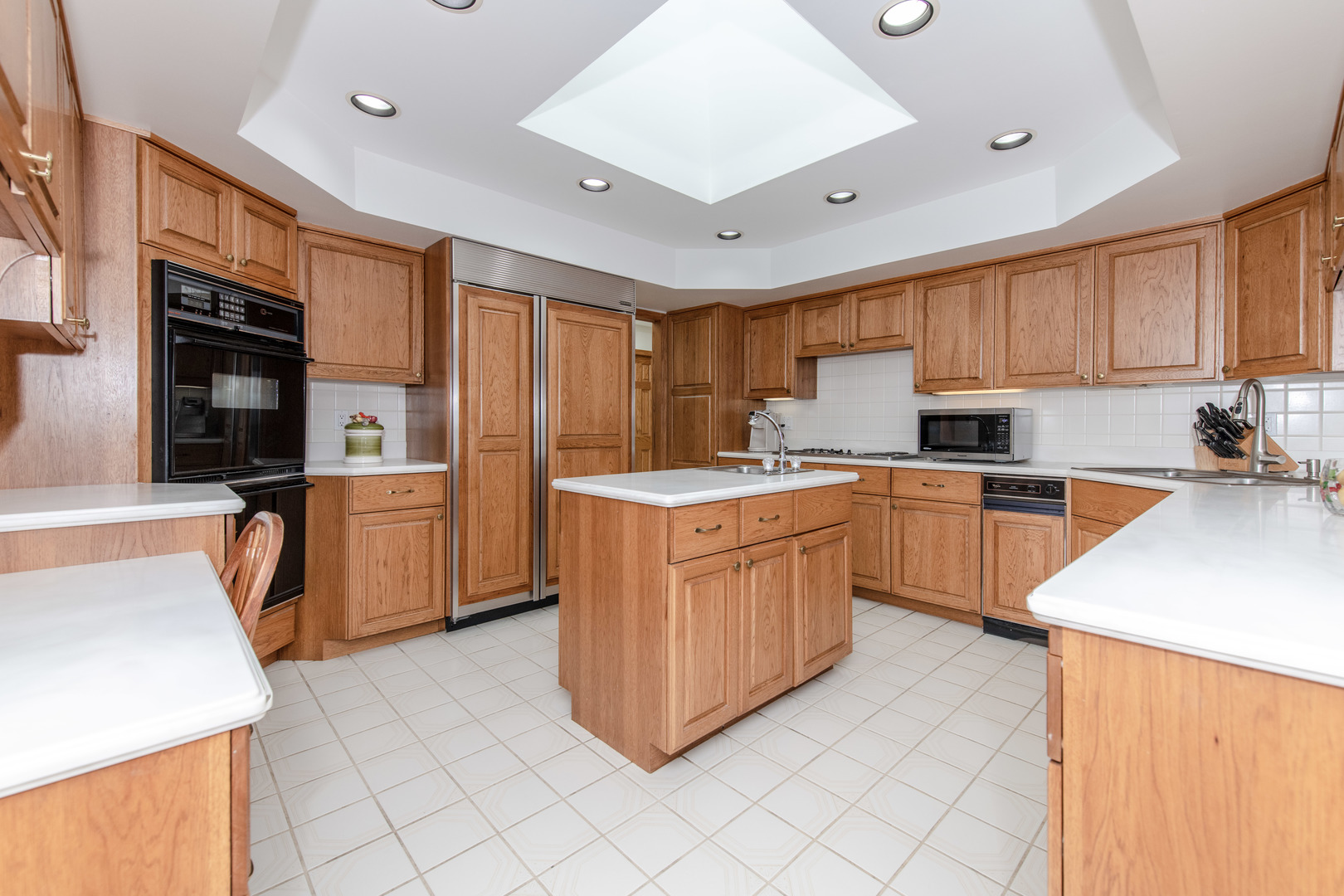 717 Westridge Road, Joliet, IL 60431