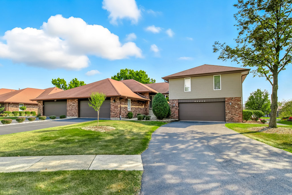 14325 Clearview Drive, Orland Park, IL 60462