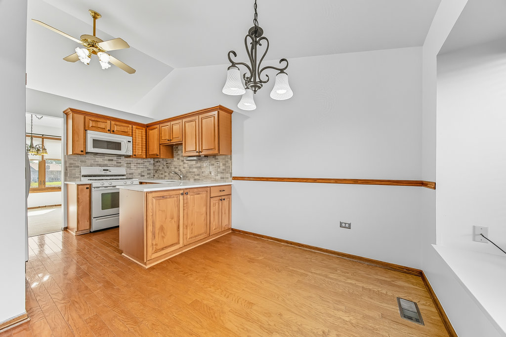 14325 Clearview Drive, Orland Park, IL 60462