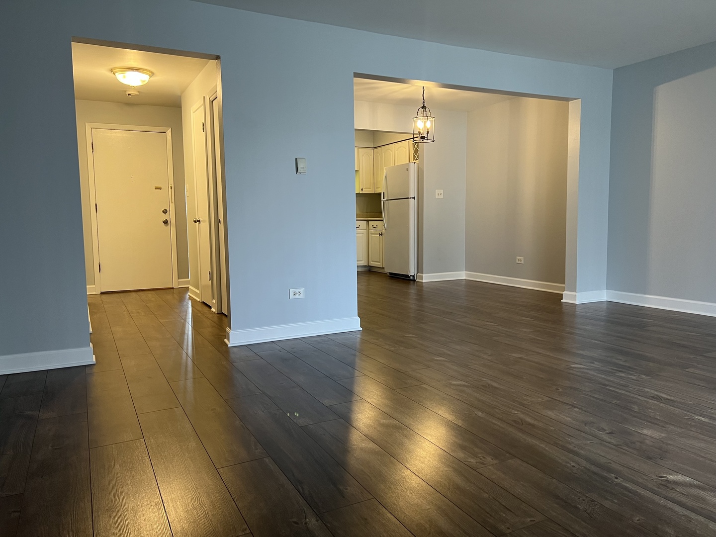 1353 Perry Street #2, Des Plaines, IL 60016