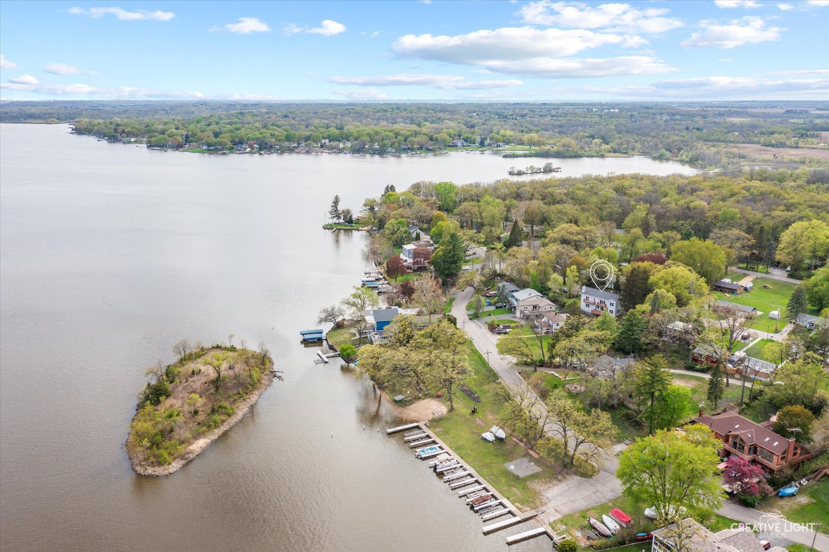 4520 W Shore Drive, Wonder Lake, IL 60097