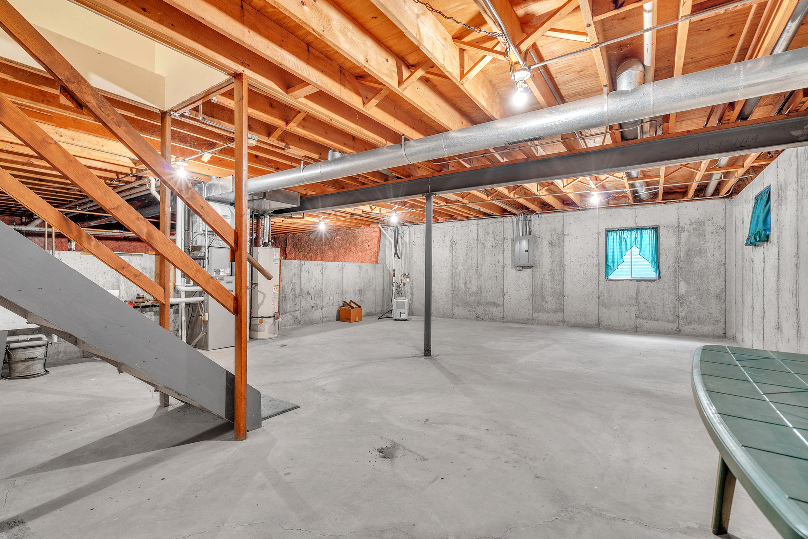 216 Timber Oaks Drive, North Aurora, IL 60542