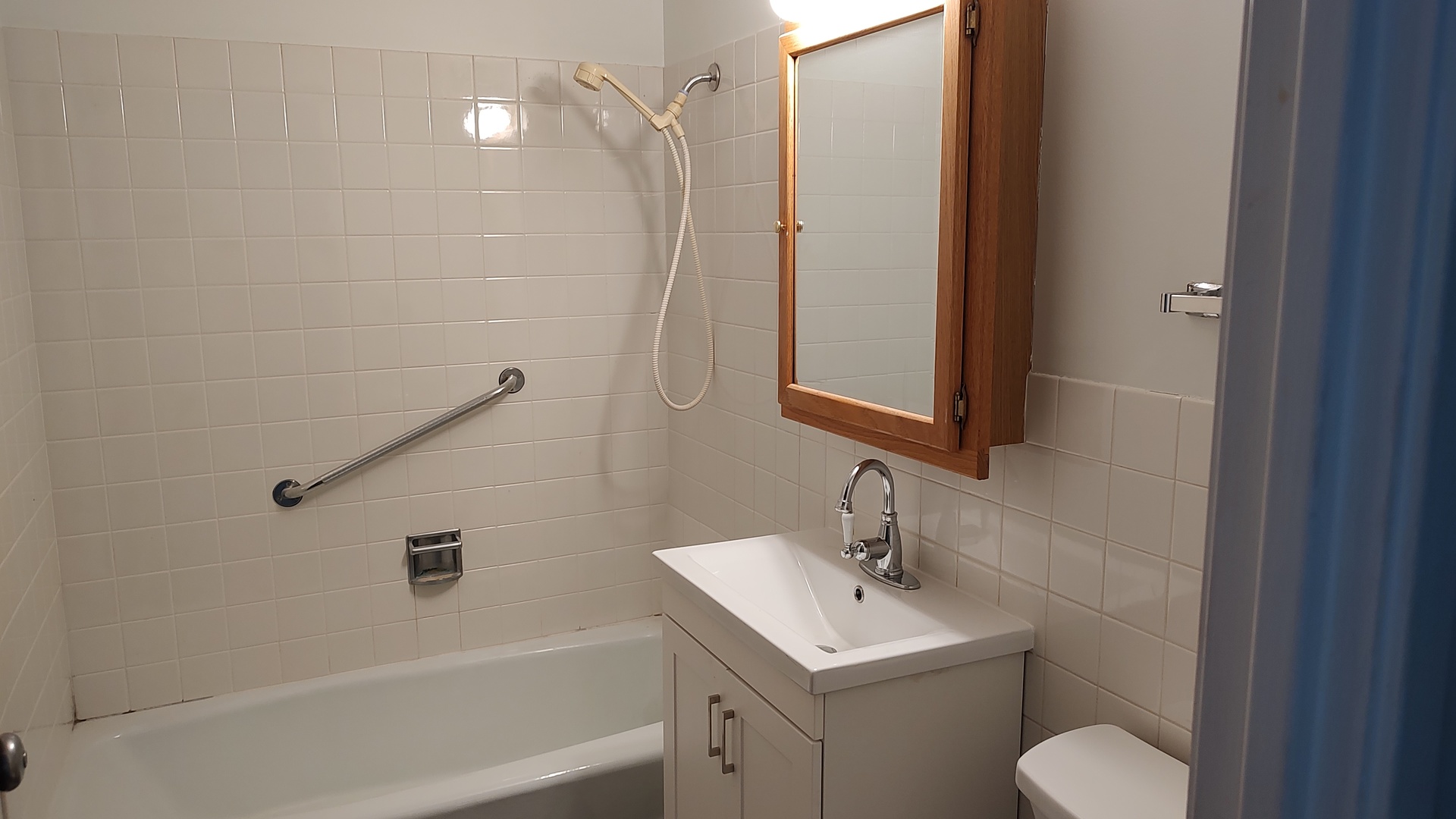 835 Pearson Street #108, Des Plaines, IL 60016