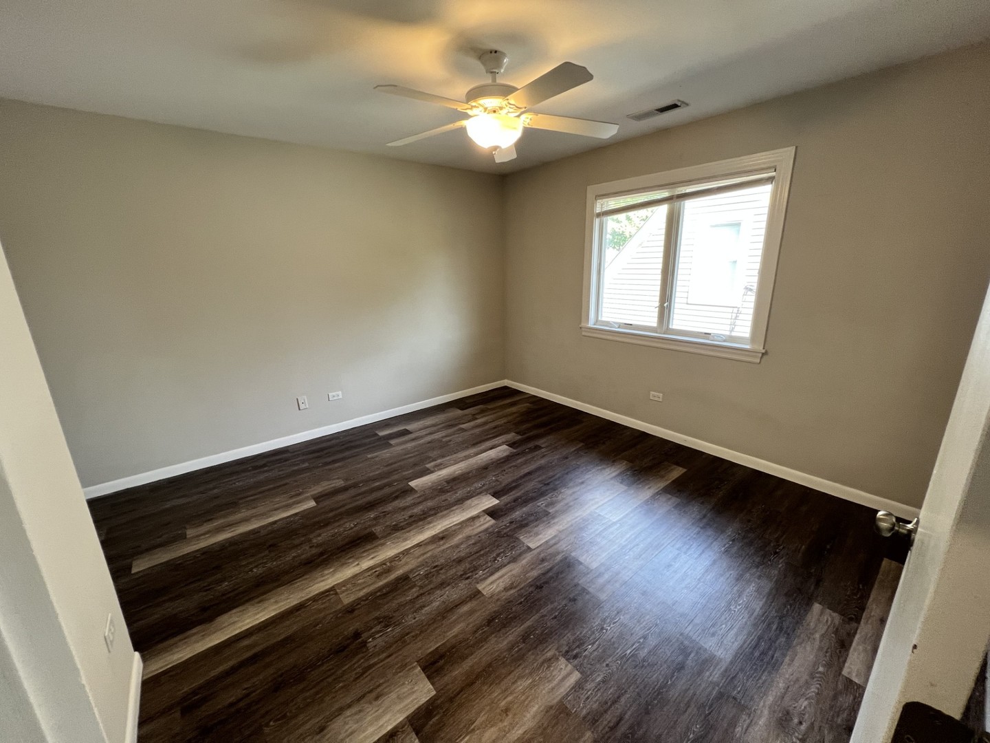 274 S Lake Street #D, Grayslake, IL 60030