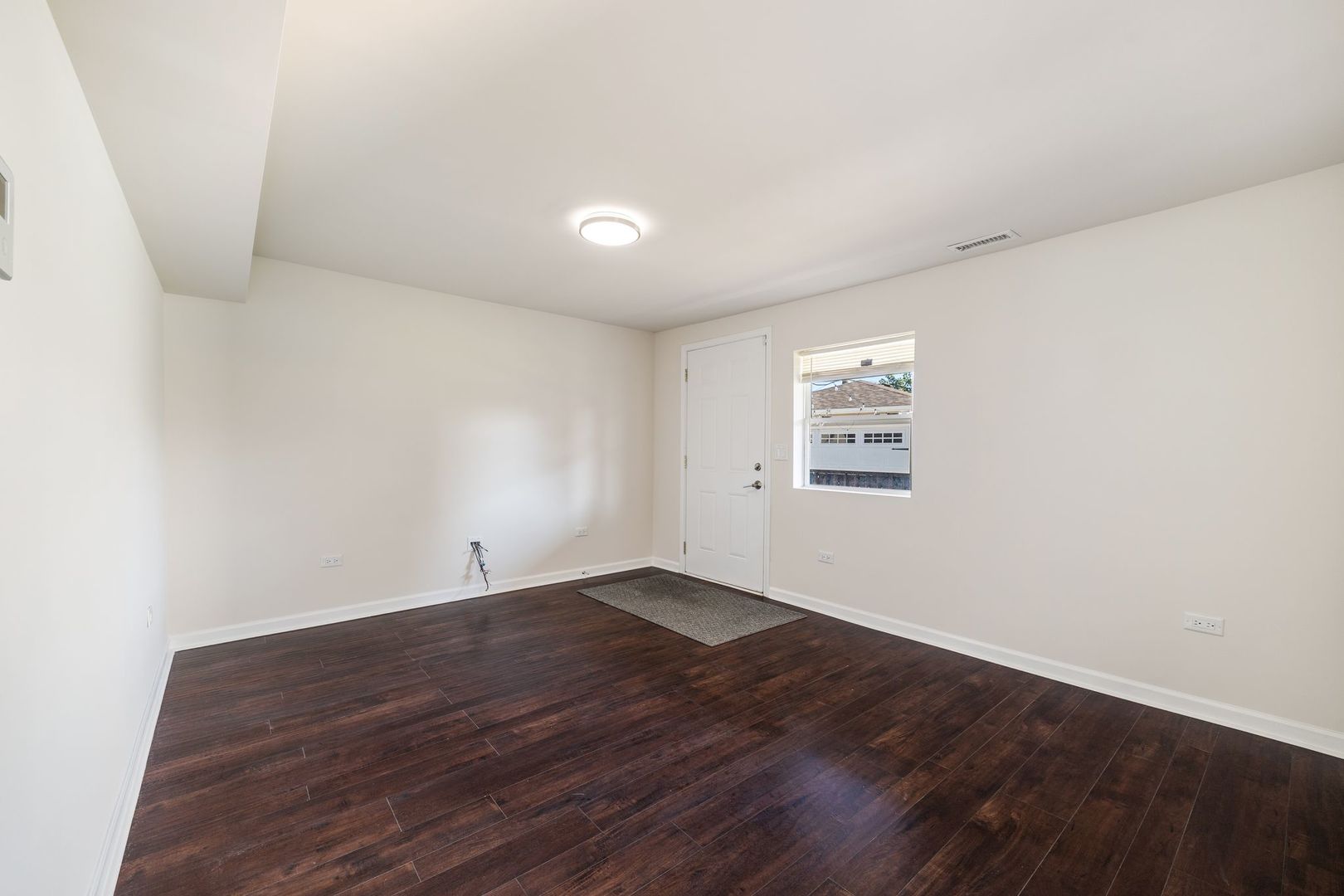 7905 Garden Court, Bridgeview, IL 60455