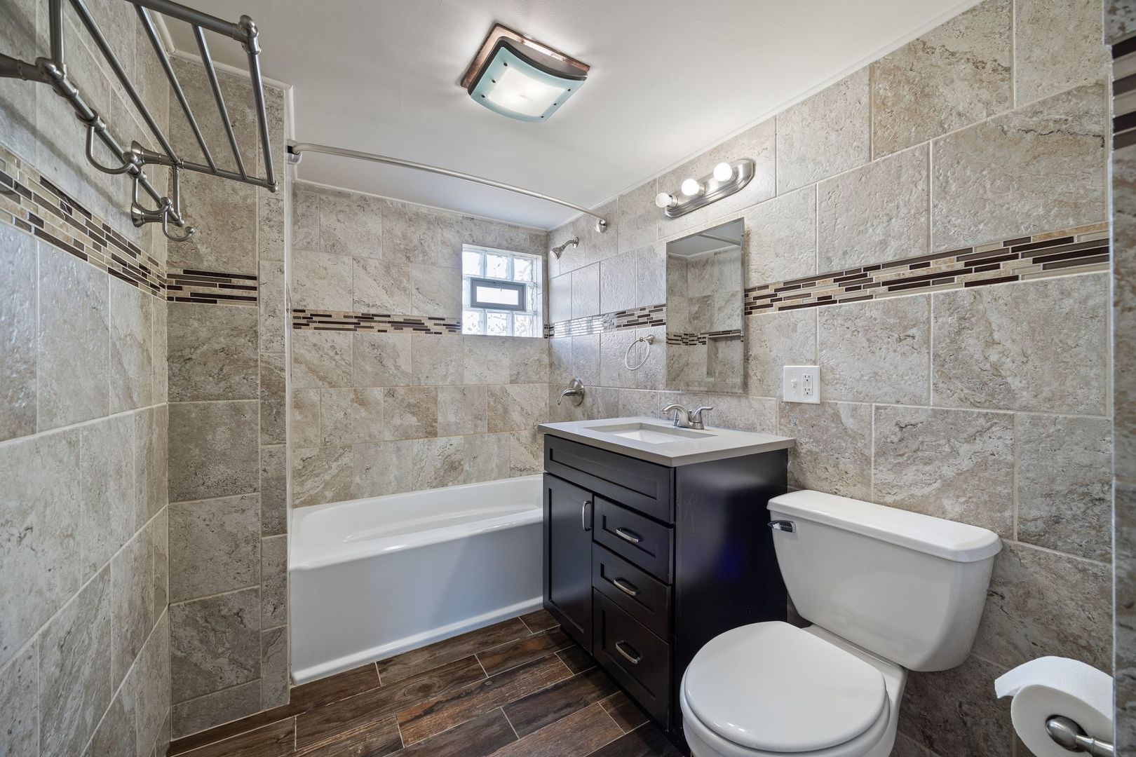 7905 Garden Court, Bridgeview, IL 60455