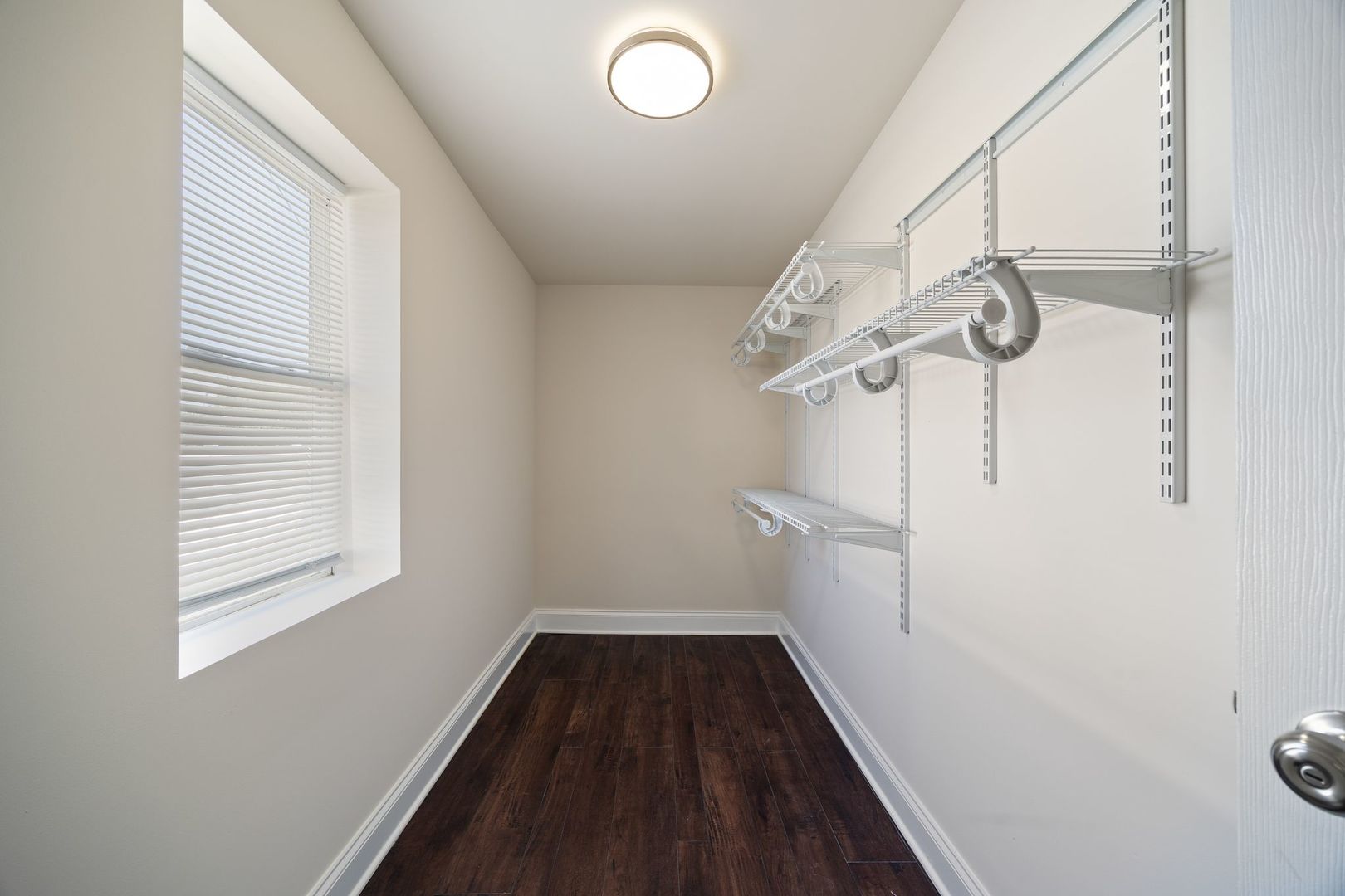 7905 Garden Court, Bridgeview, IL 60455