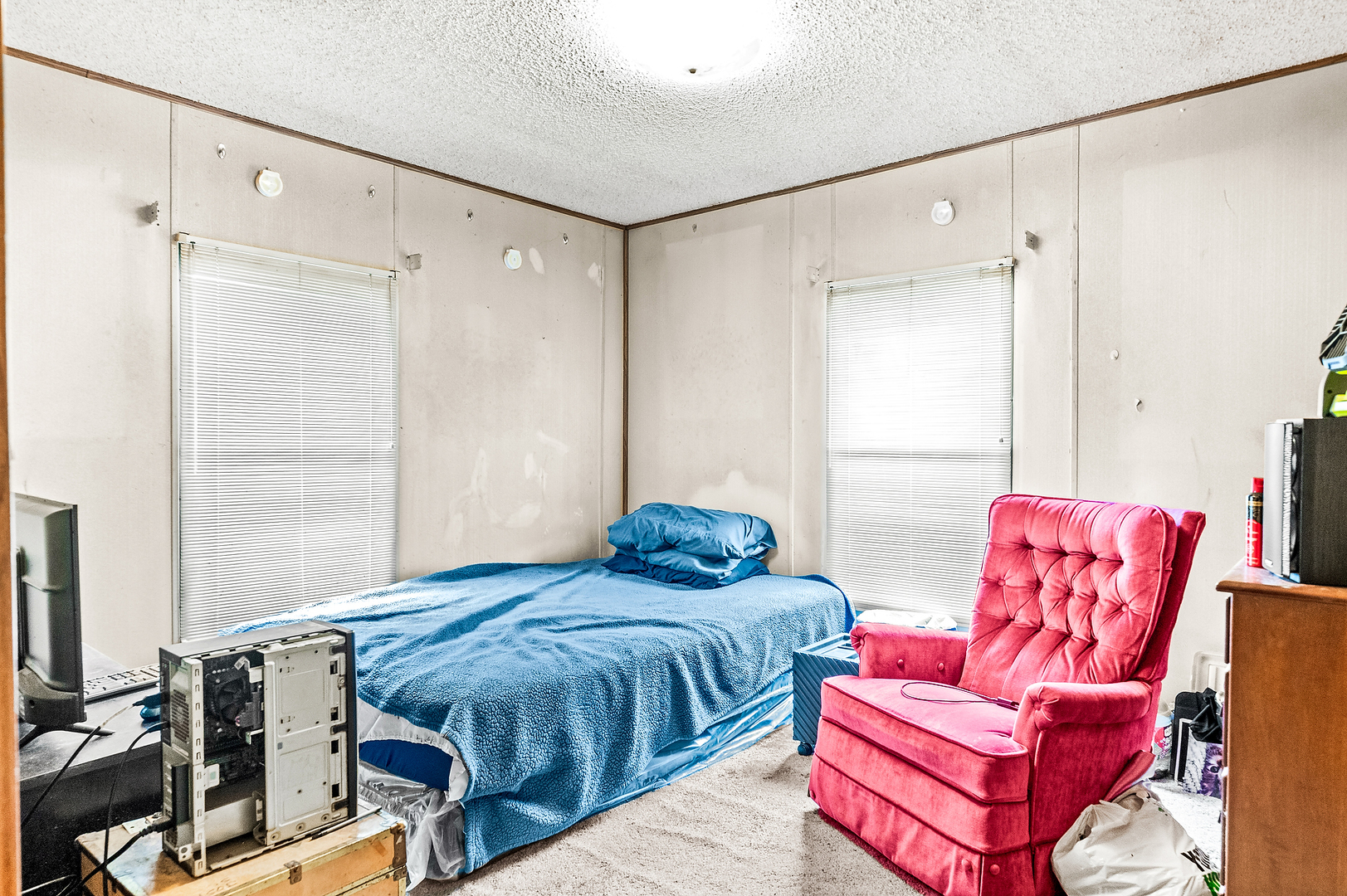 1 Christine Way, Bloomington, IL 61701