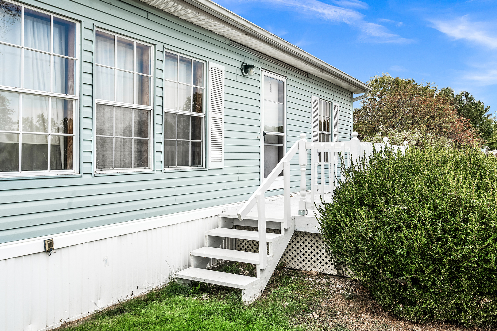 1 Christine Way, Bloomington, IL 61701