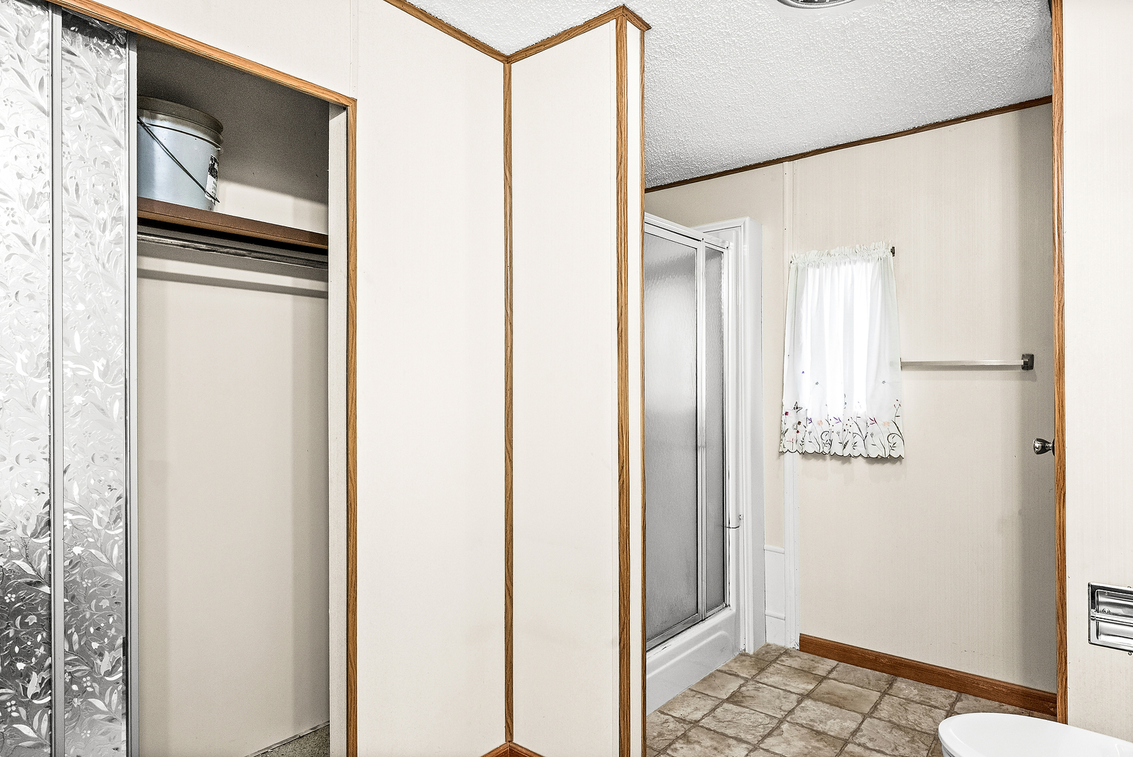 1 Christine Way, Bloomington, IL 61701