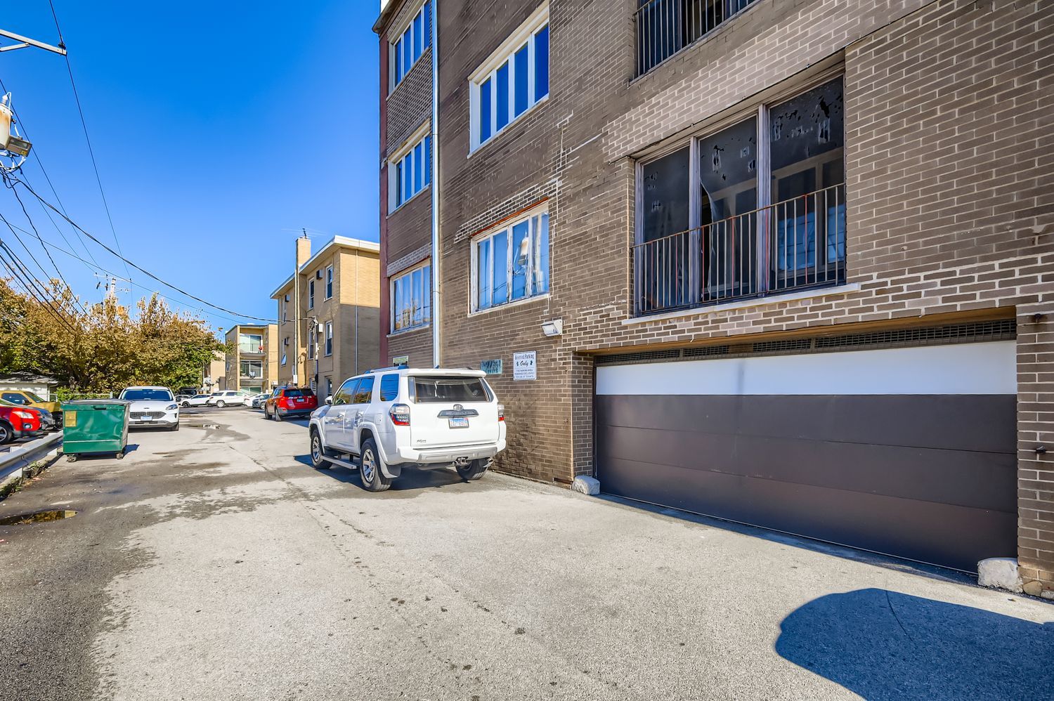 10048 S Pulaski Road #1E, Oak Lawn, IL 60453