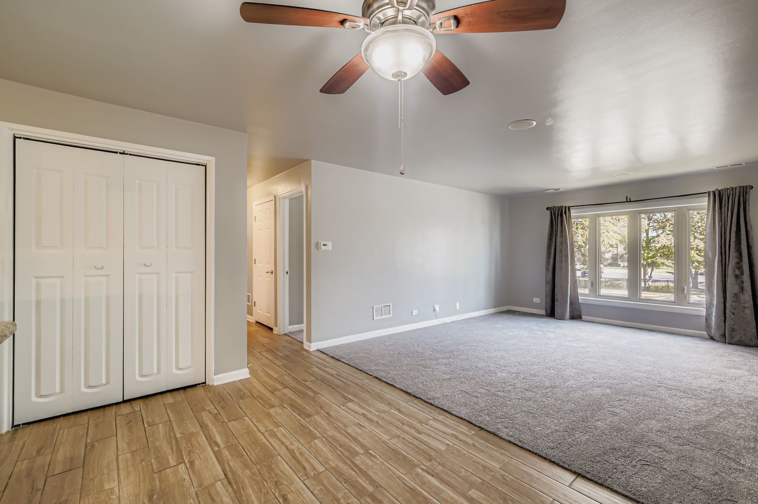 10048 S Pulaski Road #1E, Oak Lawn, IL 60453