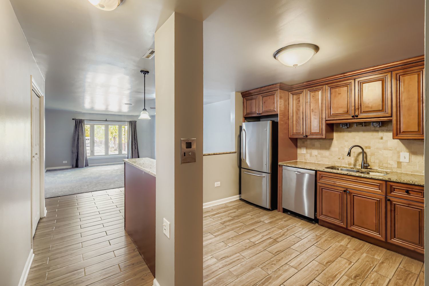 10048 S Pulaski Road #1E, Oak Lawn, IL 60453