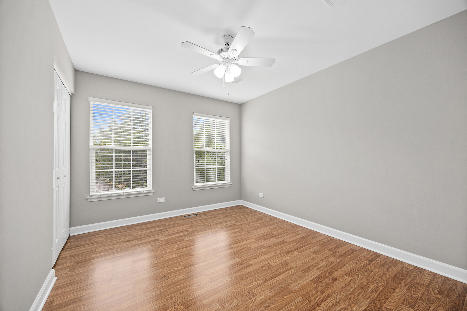 353 Foster Way, Bolingbrook, IL 60440