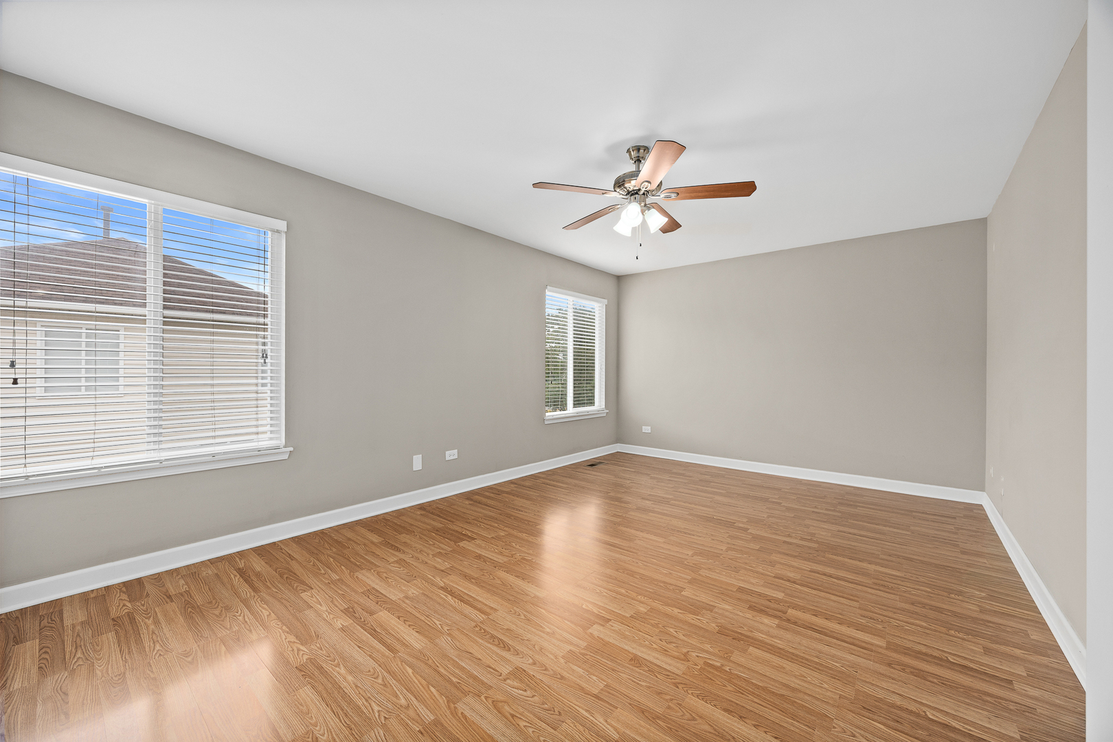 353 Foster Way, Bolingbrook, IL 60440