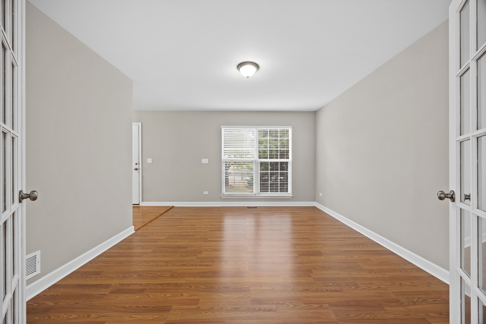 353 Foster Way, Bolingbrook, IL 60440