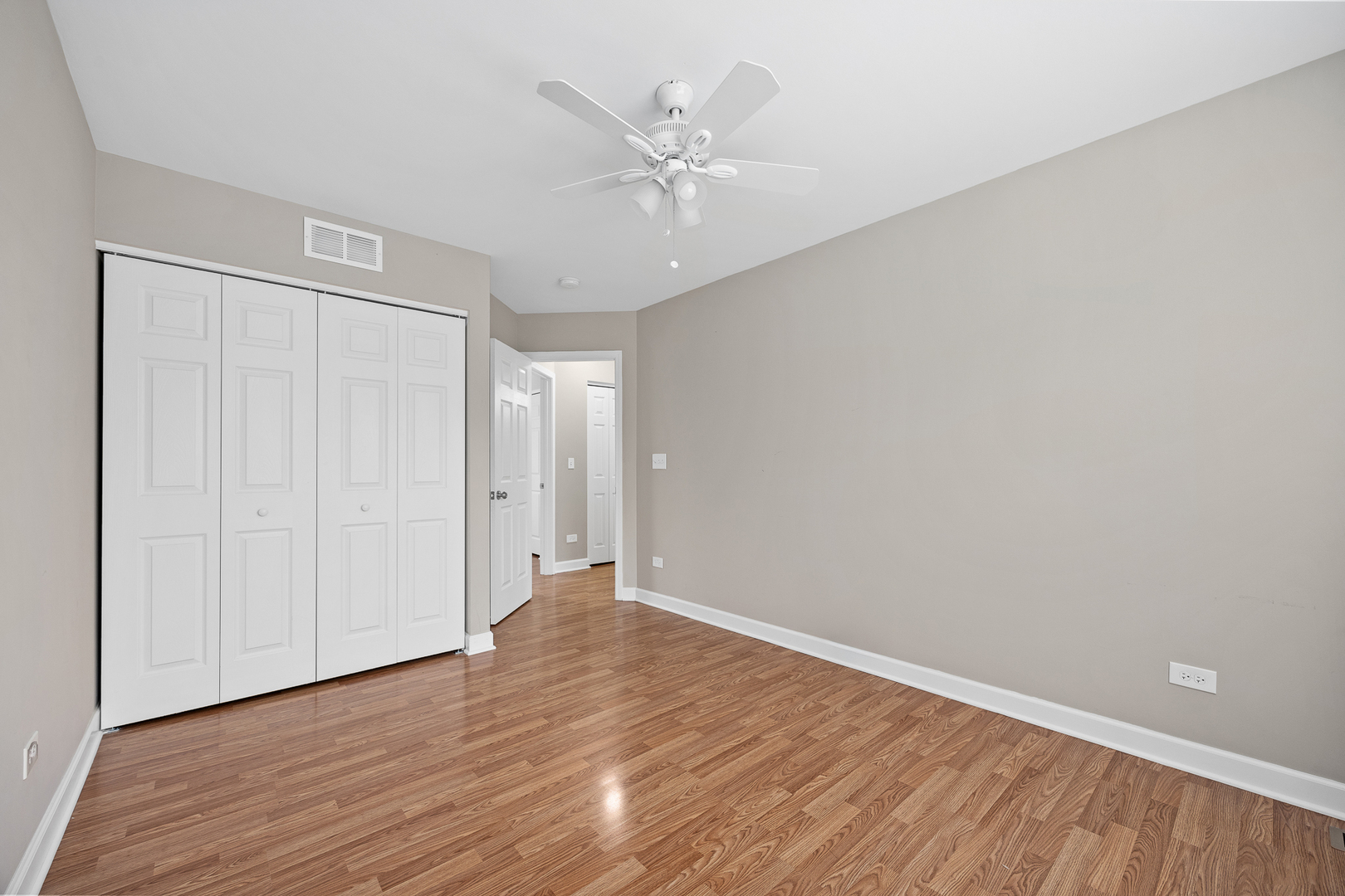 353 Foster Way, Bolingbrook, IL 60440