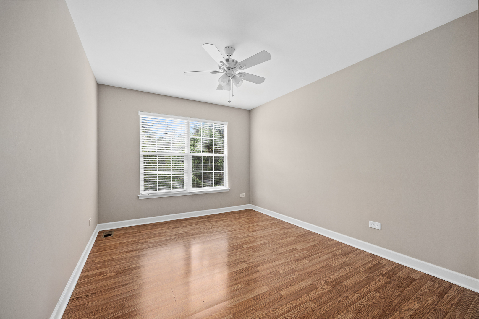 353 Foster Way, Bolingbrook, IL 60440