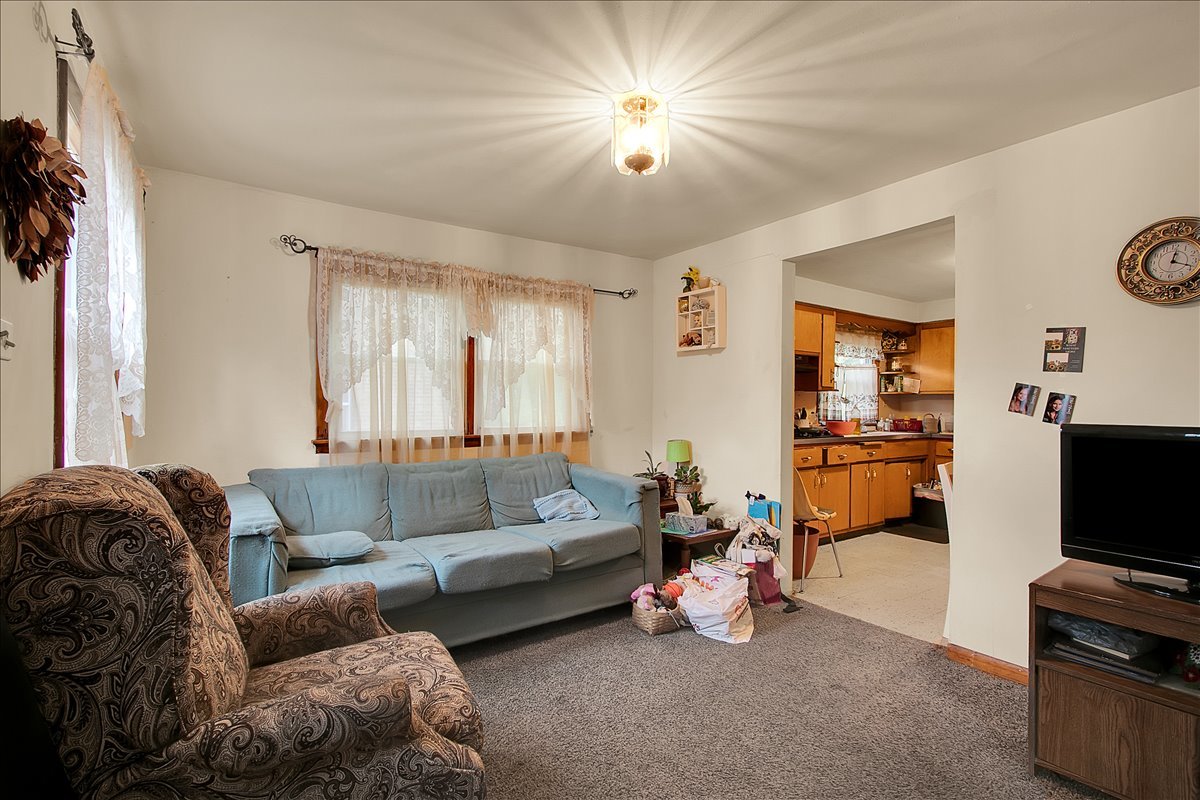 13134 Sacramento Avenue, Blue Island, IL 60406