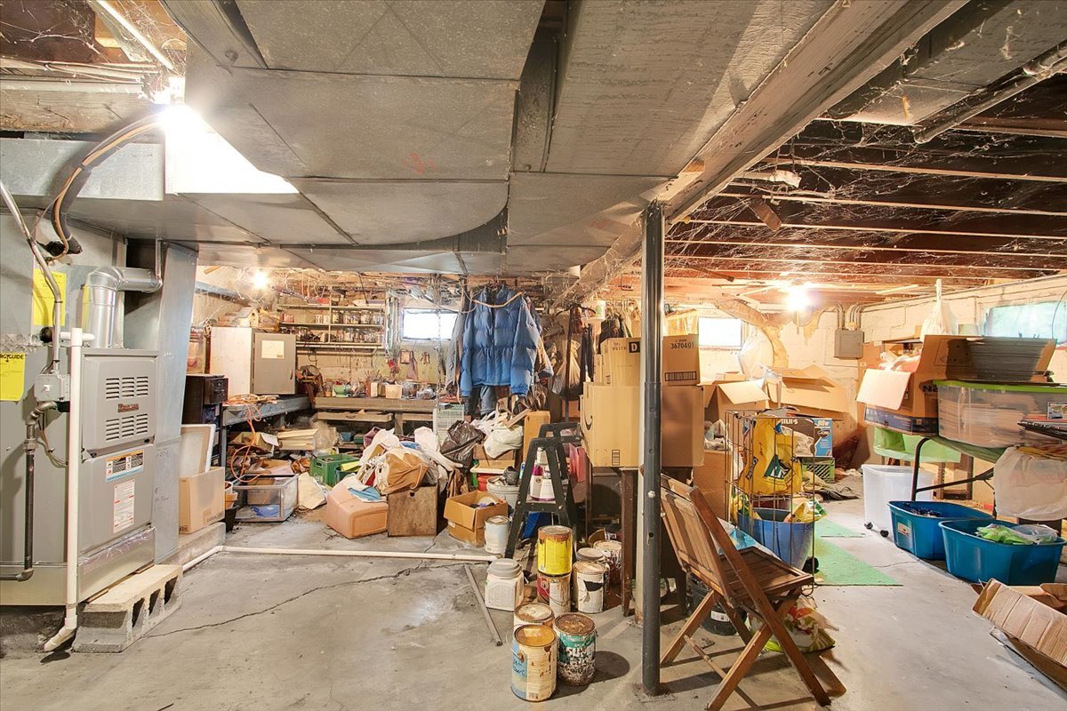 13134 Sacramento Avenue, Blue Island, IL 60406