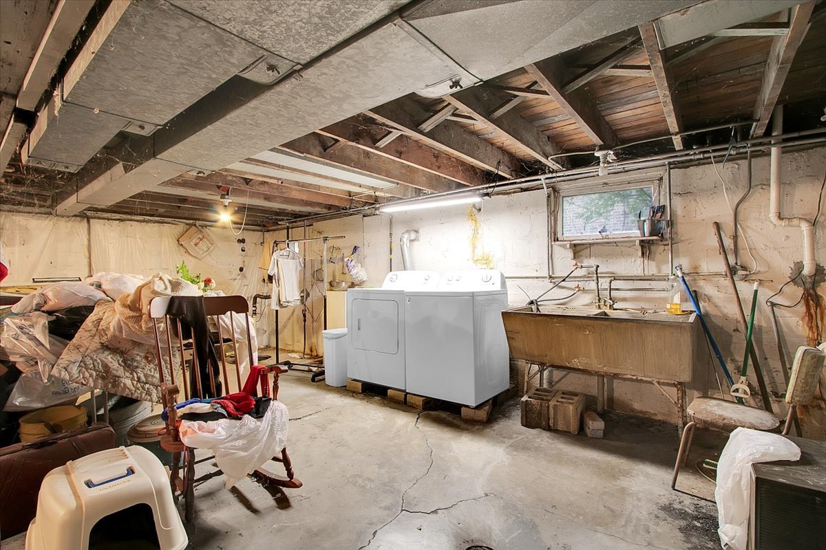 13134 Sacramento Avenue, Blue Island, IL 60406