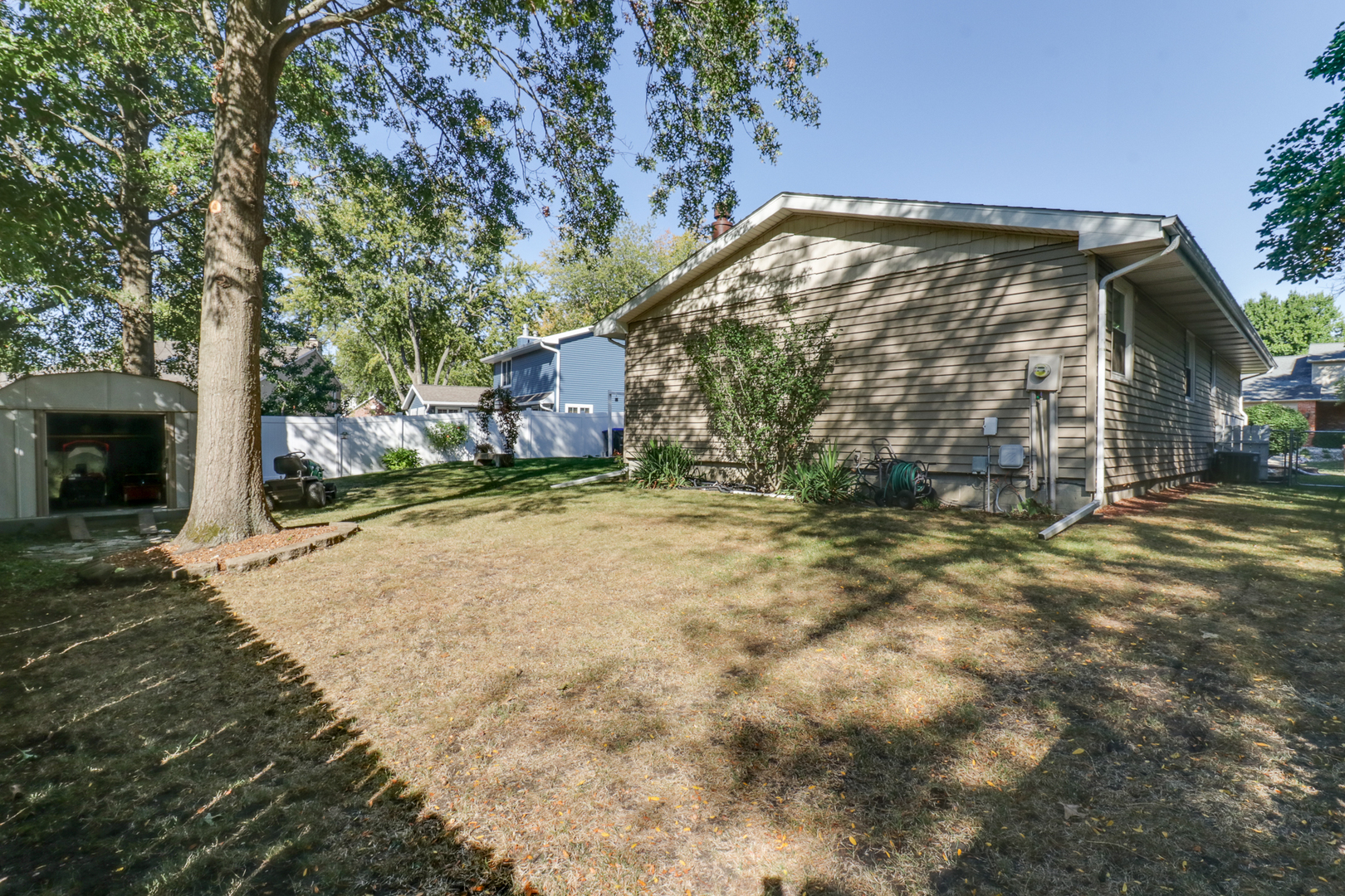 3 Kenfield Circle, Bloomington, IL 61704