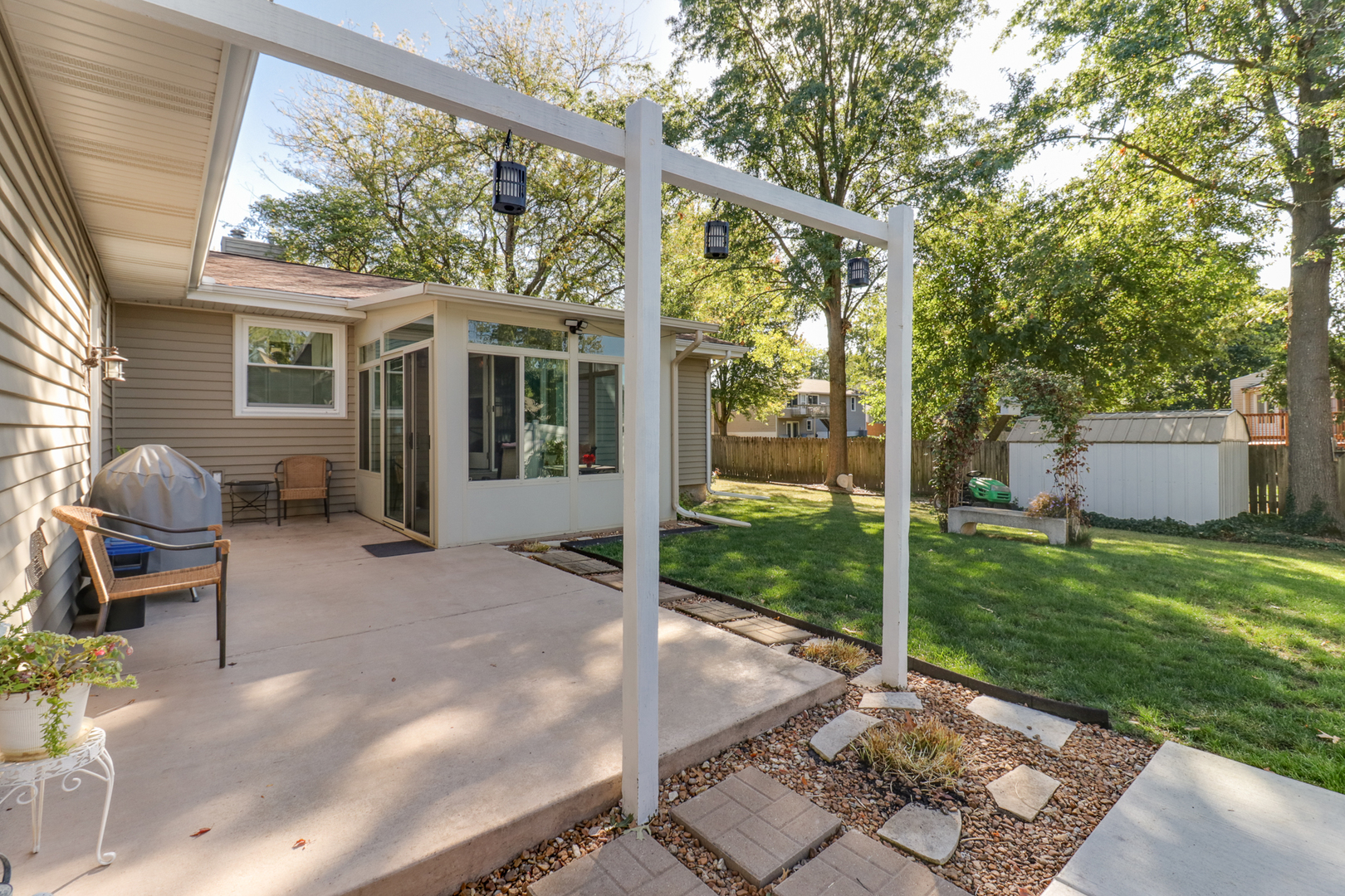 3 Kenfield Circle, Bloomington, IL 61704