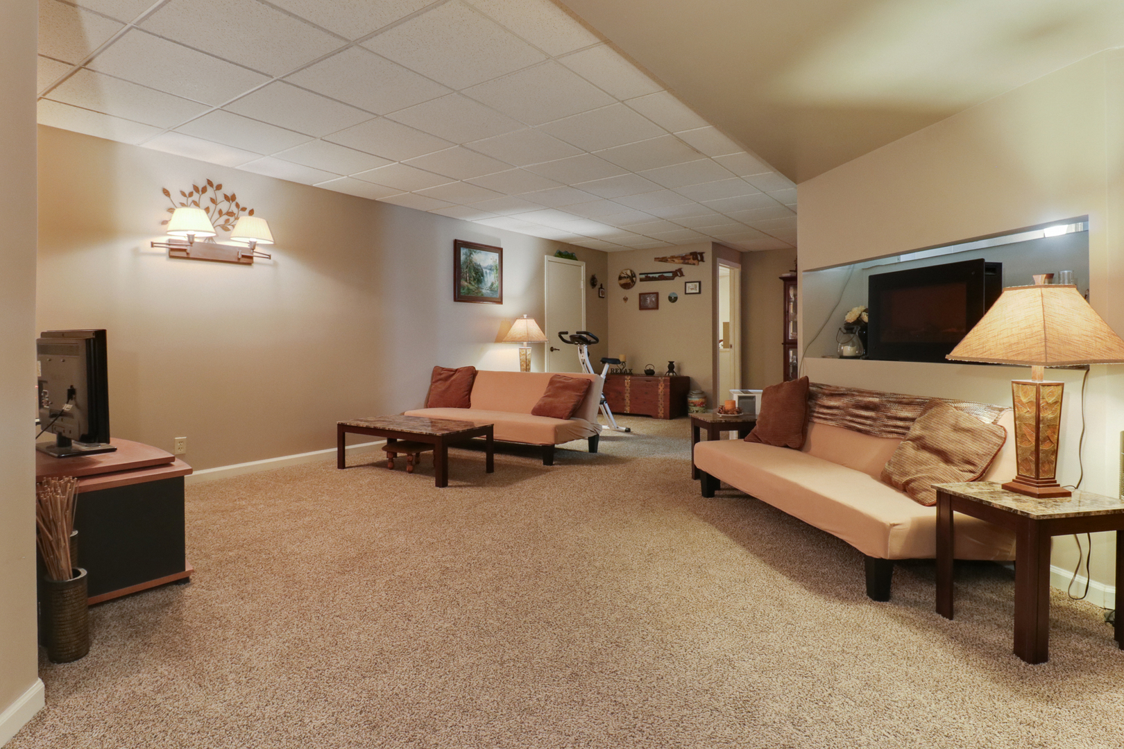 3 Kenfield Circle, Bloomington, IL 61704