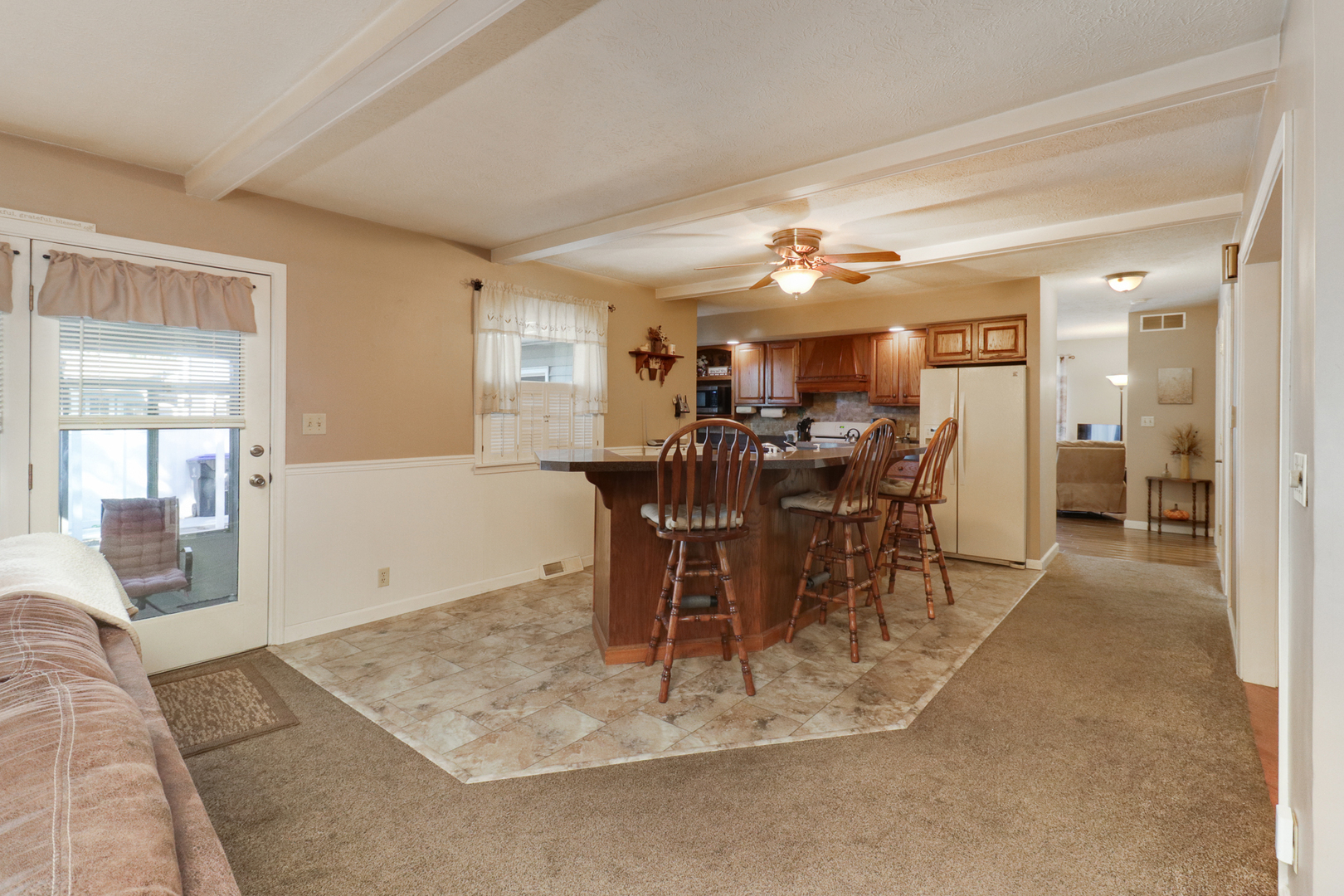 3 Kenfield Circle, Bloomington, IL 61704