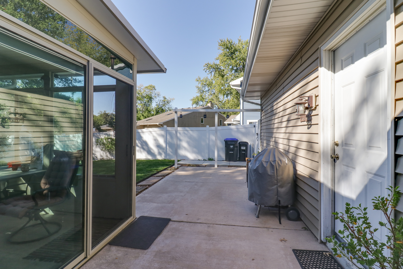 3 Kenfield Circle, Bloomington, IL 61704