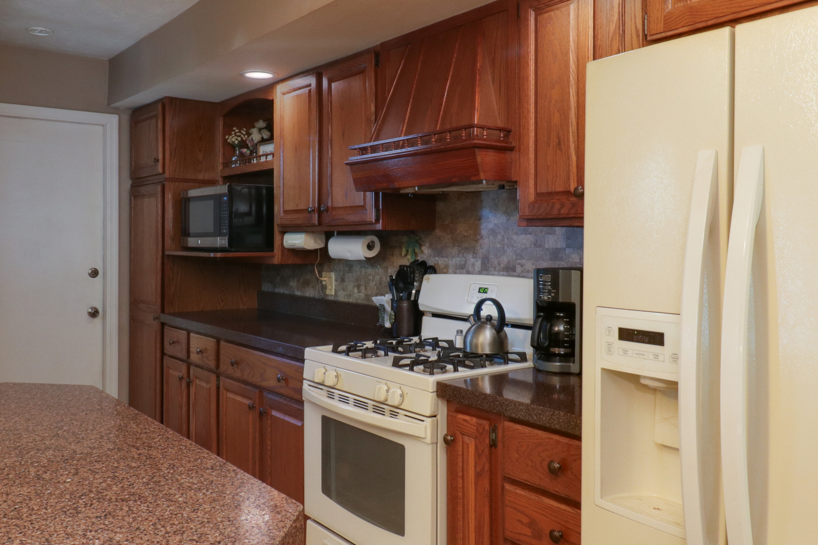 3 Kenfield Circle, Bloomington, IL 61704