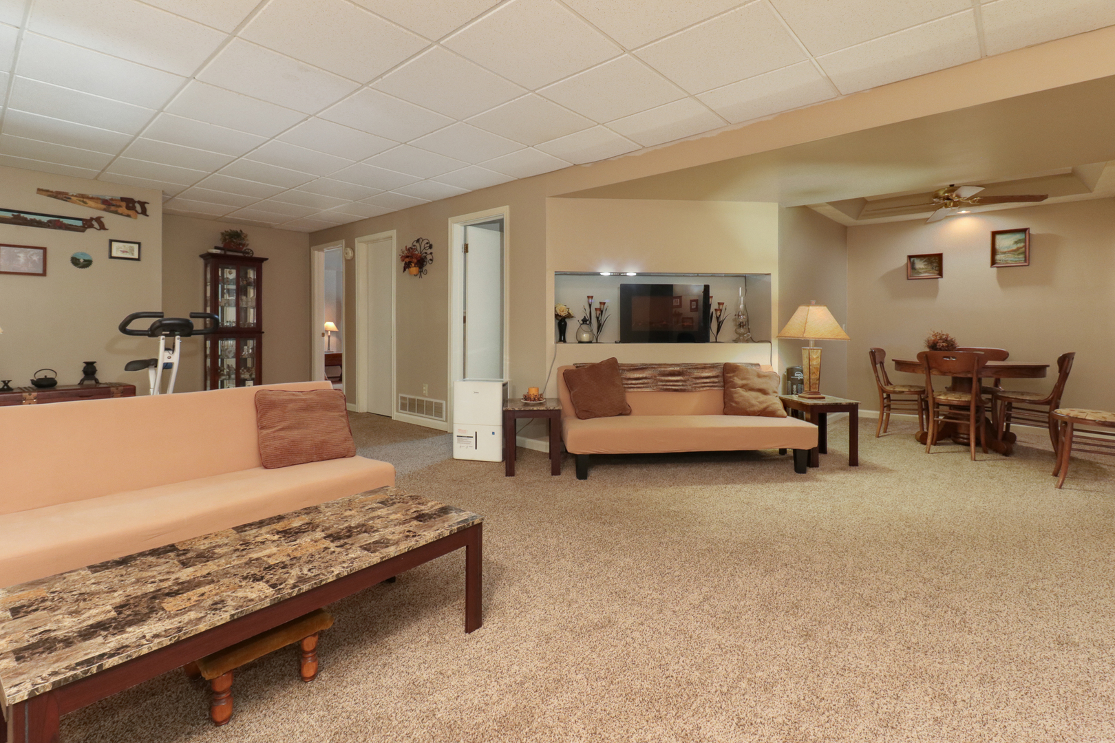 3 Kenfield Circle, Bloomington, IL 61704