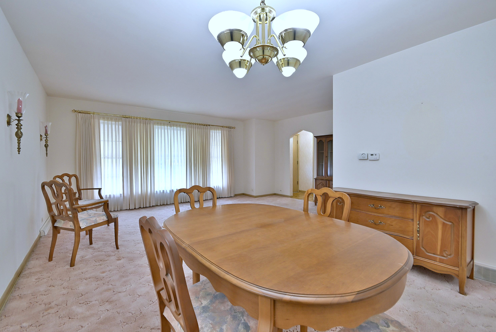 8144 N Osceola Avenue, Niles, IL 60714