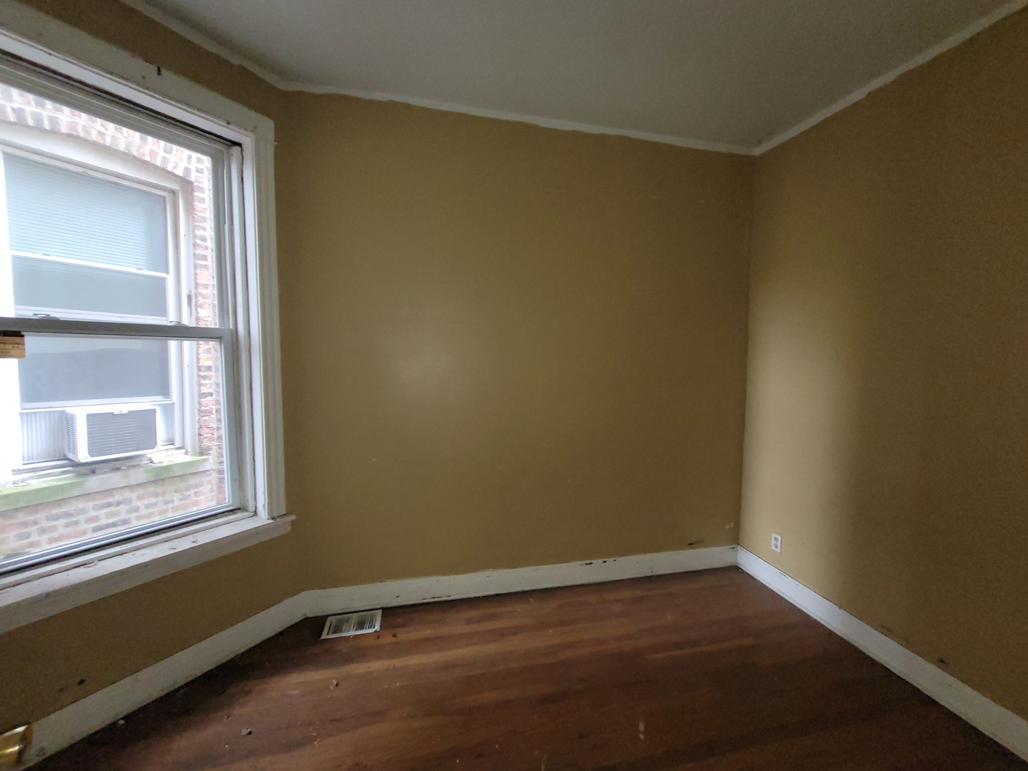 5732 S Sangamon Street, Chicago, IL 60621