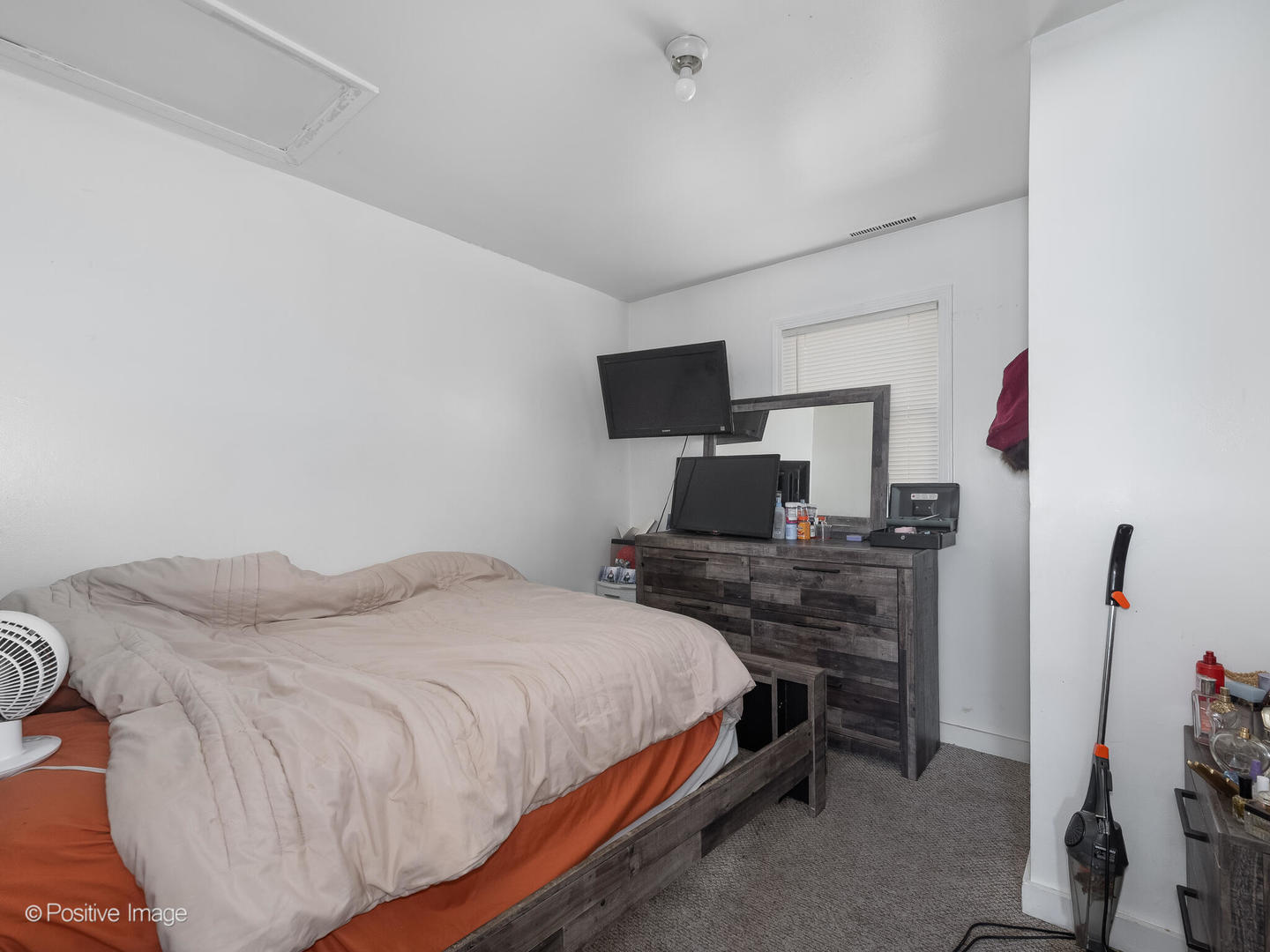 2137 Dickey Avenue, North Chicago, IL 60064