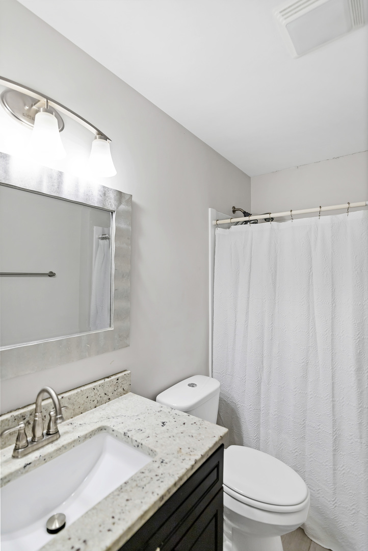 888 Geneva Drive, Geneva, IL 60134