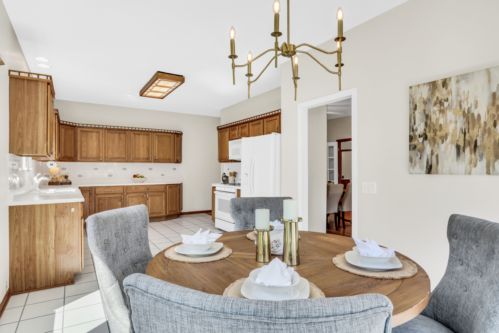 1075 Suffolk Court, Gurnee, IL 60031