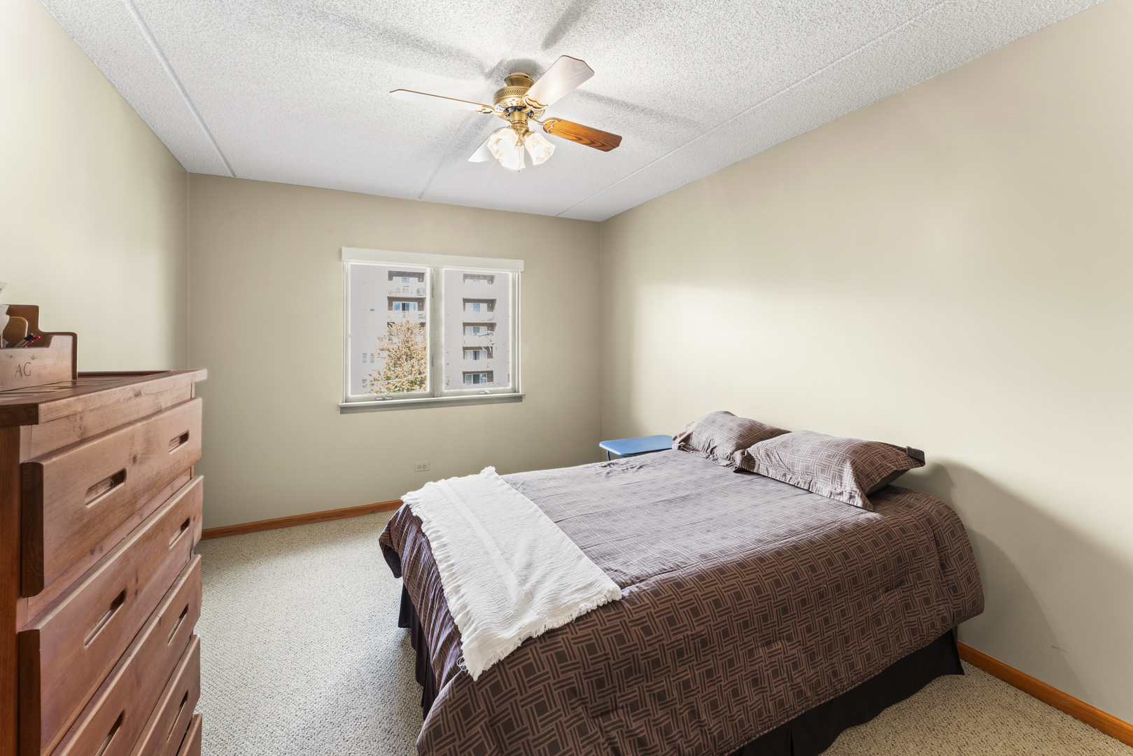 1470 Jefferson Street #405, Des Plaines, IL 60016