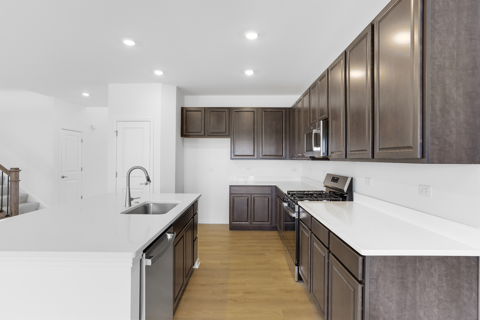 167 Henderson Street, Oswego, IL 60543