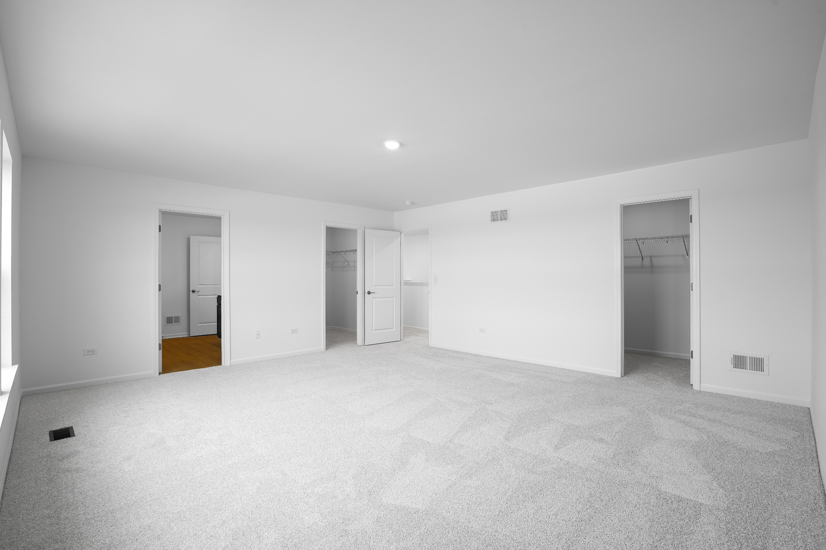 167 Henderson Street, Oswego, IL 60543