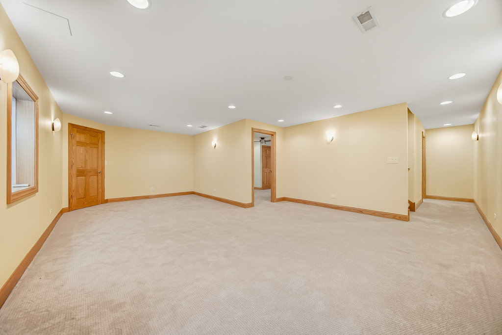 20373 Mackinac Point Drive, Frankfort, IL 60423