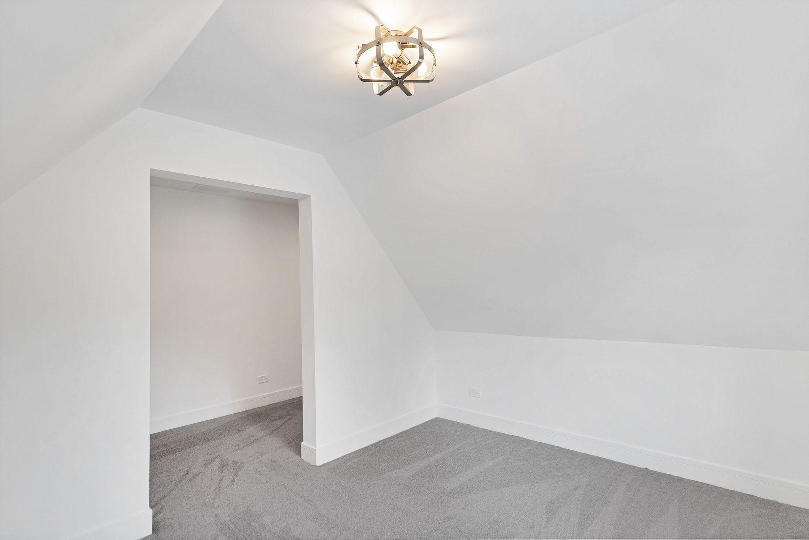 16540 Pear Avenue, Orland Park, IL 60467