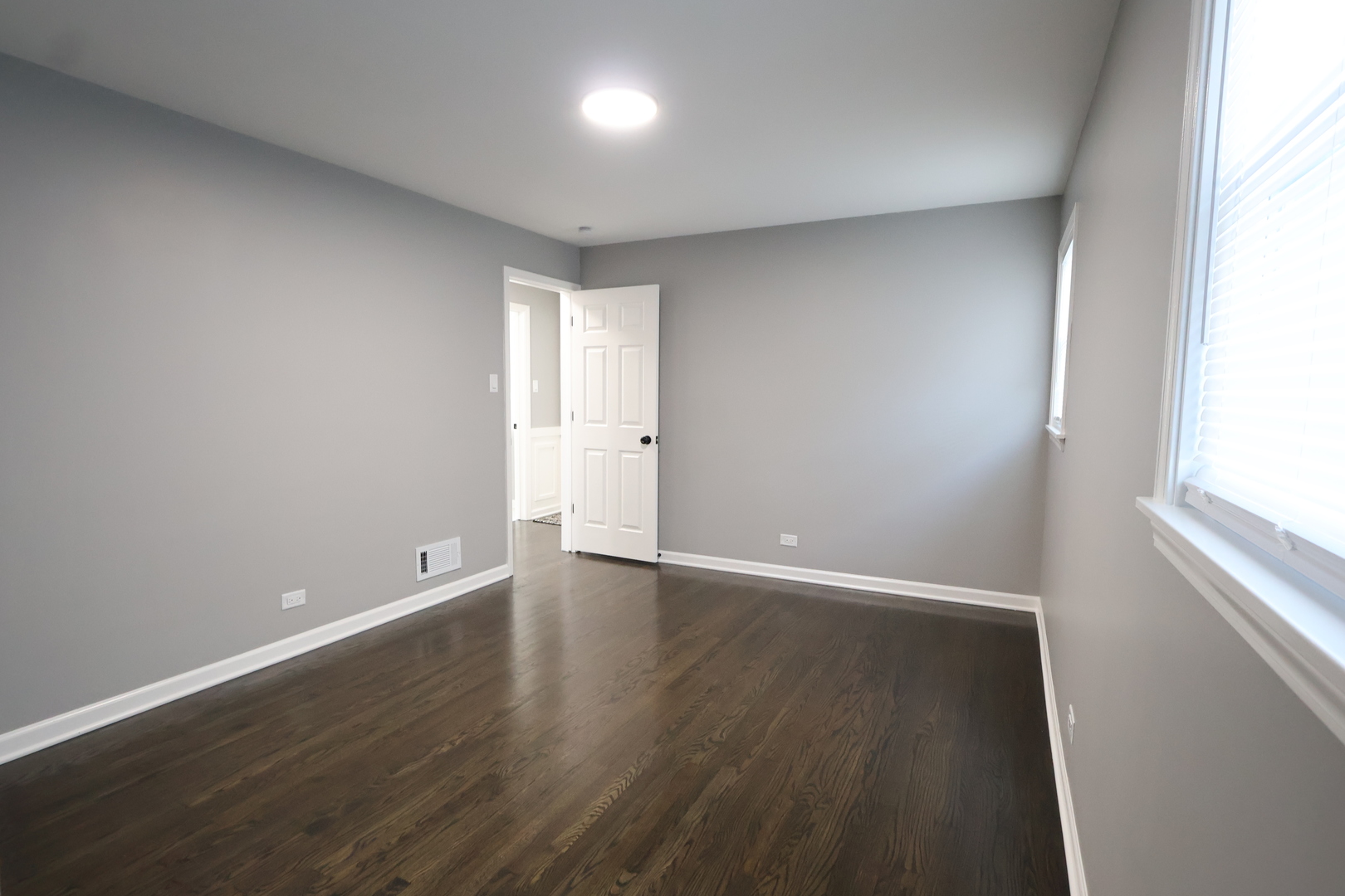 12420 S Aberdeen Street, Calumet Park, IL 60827